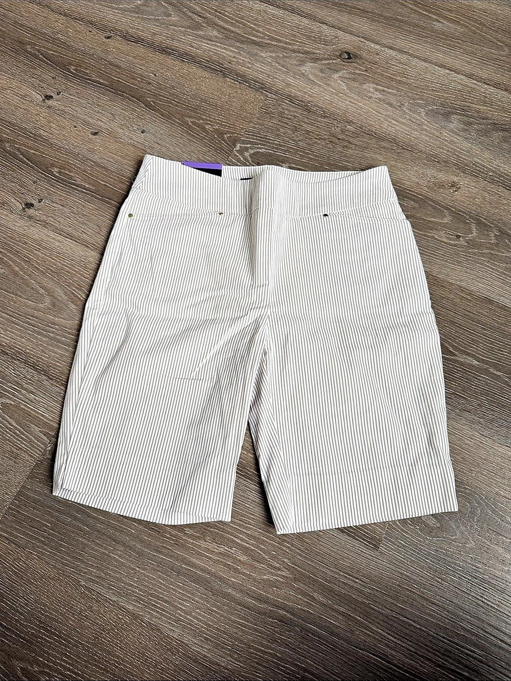 Lilly Pulitzer Striped Shorts Size 4 NWT